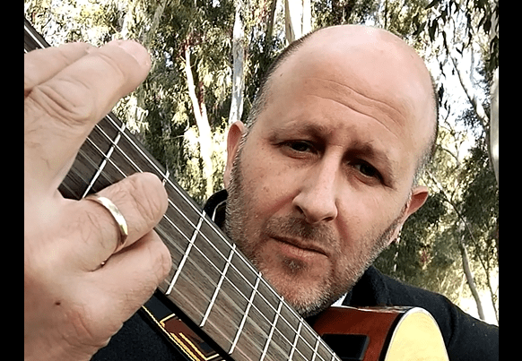 הדרכות לנגינת הלחן של נדב לשירה של יונה וולך 'החיים שיש לך'